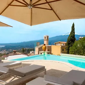  Villa Atelier Spacious With Pool Italy